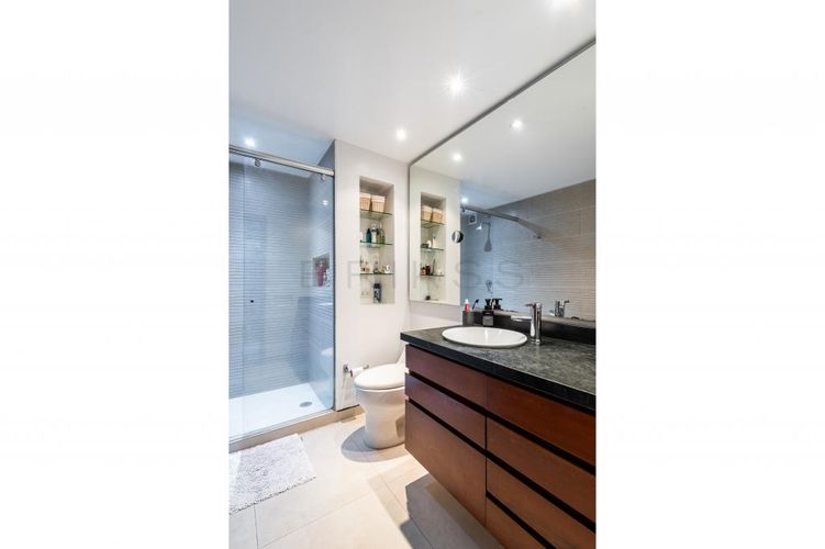 Apartamento en venta en La Carolina, Bogotá · foto 13 de 21