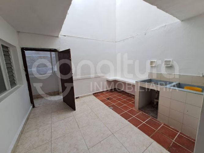Casa de 3 alcobas en venta en El Paraiso, Bello, 204 m² · foto 10 de 22