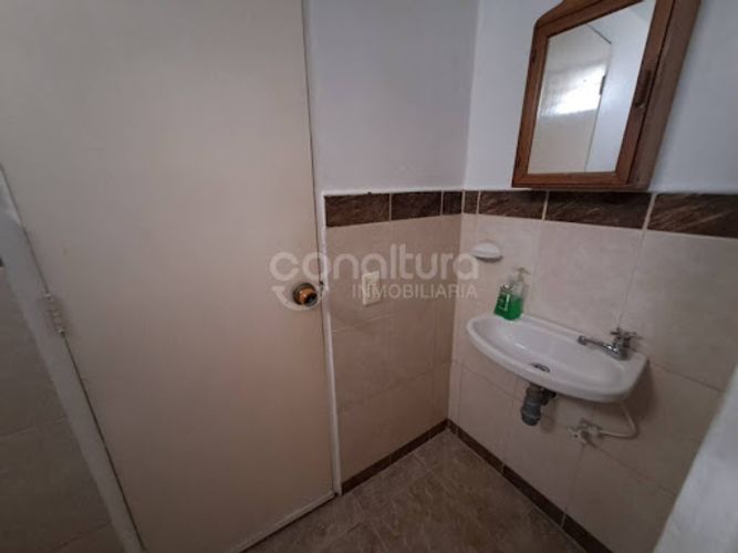 Casa de 3 alcobas en venta en El Paraiso, Bello, 204 m² · foto 19 de 22