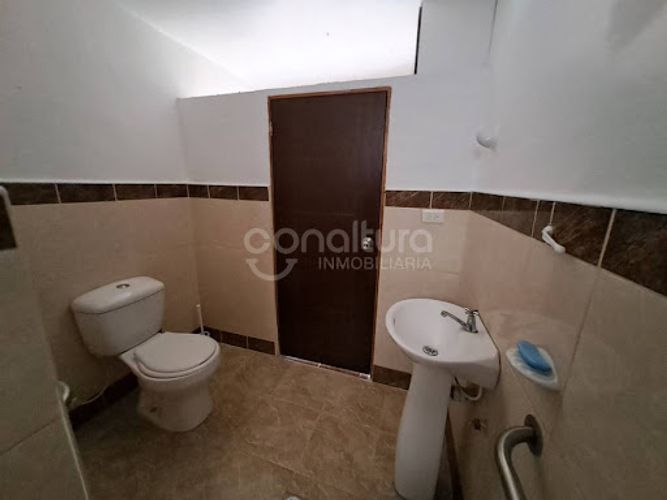 Casa de 3 alcobas en venta en El Paraiso, Bello, 204 m² · foto 21 de 22