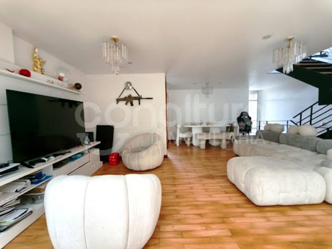 Casa de 3 alcobas en venta en Las Palmas, Medellín, 183 m² · foto 5 de 17