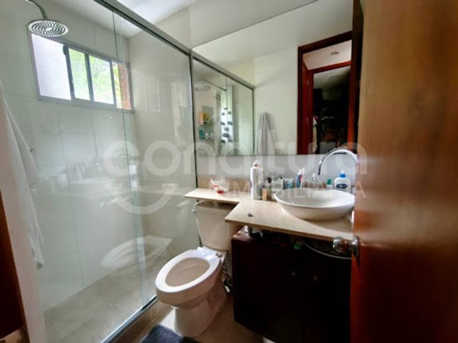 Casa de 3 alcobas en venta en Las Palmas, Medellín, 183 m² · foto 14 de 17