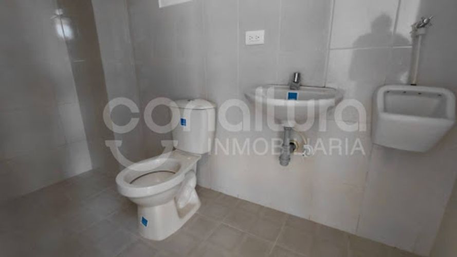 Local en arriendo en Laureles, Medellín, 162 m² · foto 2 de 7