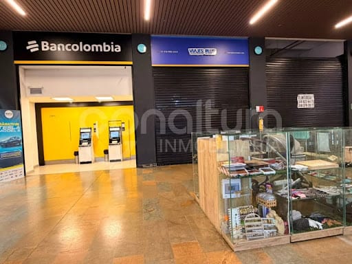 Local en arriendo en Los Colores, Medellín, 16 m² · foto 2 de 8