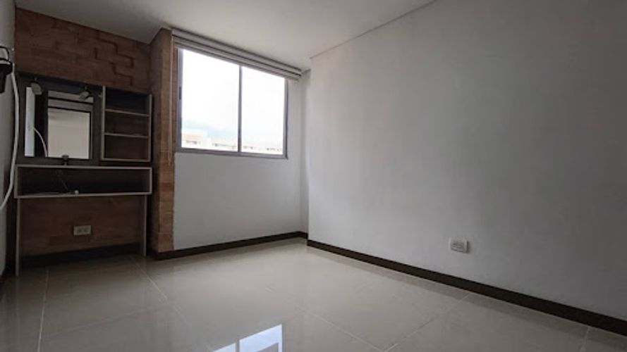 Apartamento de 3 alcobas en arriendo en La Doctora, Sabaneta, 87 m² · foto 4 de 19