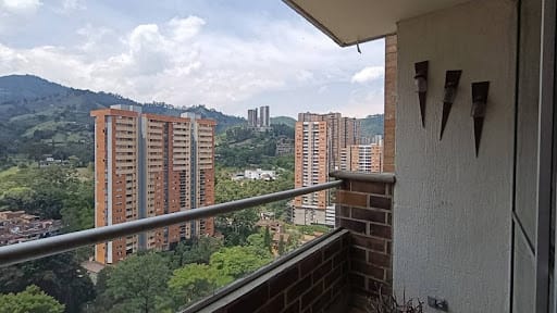 Apartamento de 3 alcobas en arriendo en La Doctora, Sabaneta, 87 m² · foto 16 de 19