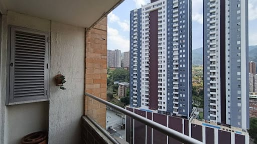 Apartamento de 3 alcobas en arriendo en La Doctora, Sabaneta, 87 m² · foto 17 de 19