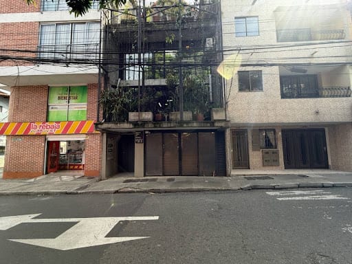 Local en arriendo en San Jose, Envigado, 27 m² · foto 8 de 10