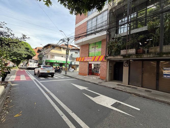 Local en arriendo en San Jose, Envigado, 27 m² · foto 9 de 10