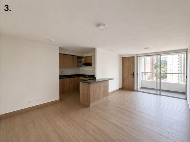 Apartamento de 3 alcobas en venta en La Doctora, Sabaneta, 84 m² · foto 2 de 18