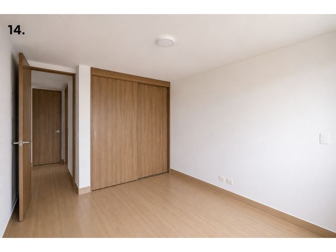 Apartamento de 3 alcobas en venta en La Doctora, Sabaneta, 84 m² · foto 10 de 18