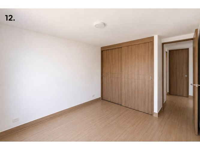 Apartamento de 3 alcobas en venta en La Doctora, Sabaneta, 84 m² · foto 12 de 18