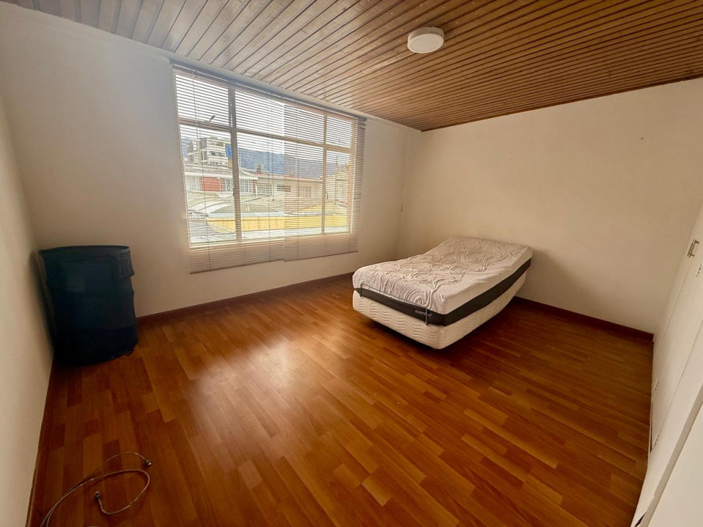 Casa en venta en Los Andes, Bogotá · foto 24 de 24