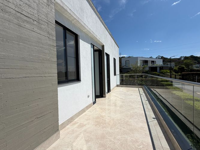 Casa de 4 alcobas en venta en Pance, Cali, 380 m² · foto 14 de 19