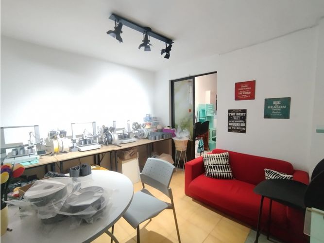 Casa de 3 alcobas en venta en La Magnolia, Envigado, 167 m² · foto 9 de 14