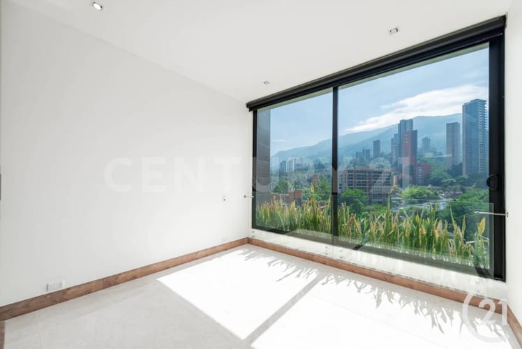 Apartamento de 2 alcobas en arriendo en San Lucas, Medellín, 100 m² · foto 6 de 16