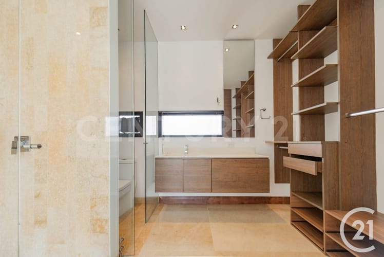 Apartamento de 2 alcobas en arriendo en San Lucas, Medellín, 100 m² · foto 7 de 16