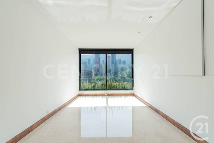 Apartamento de 2 alcobas en arriendo en San Lucas, Medellín, 100 m² · foto 11 de 16