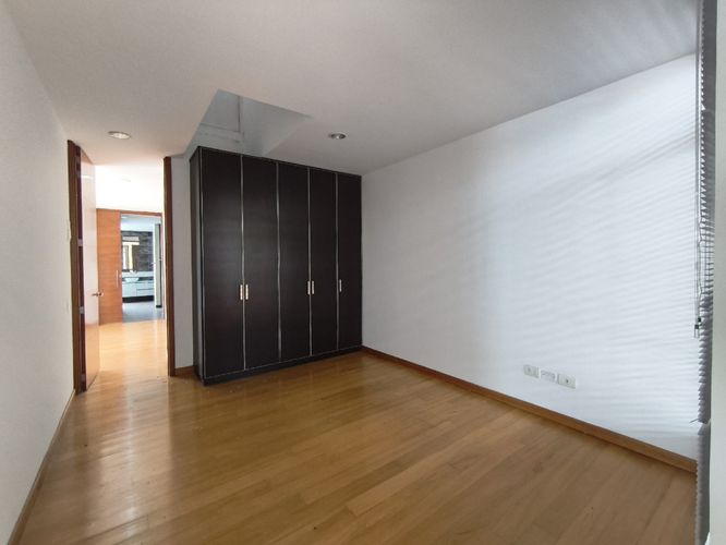 Casa de 5 alcobas en venta en La Riviera, Cúcuta, 350 m² · foto 6 de 19