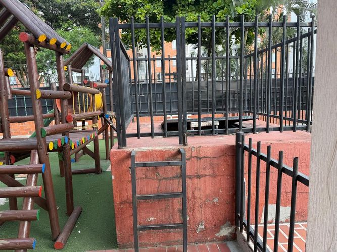 Casa de 4 alcobas en venta en El Ingenio, Cali, 105 m² · foto 13 de 14