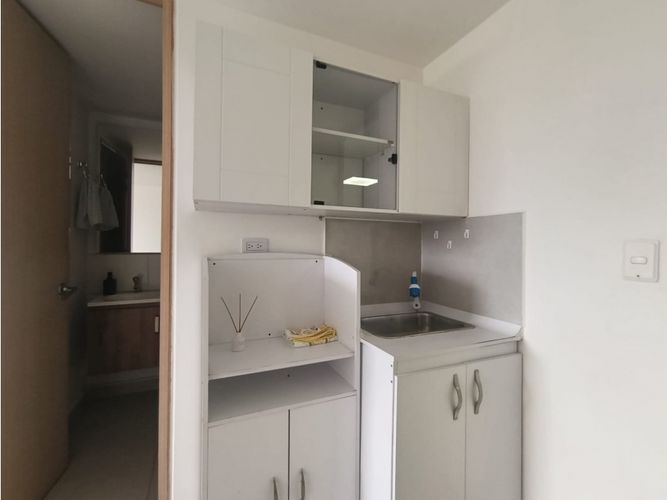 Oficina en venta en Laureles, Medellín, 75 m² · foto 7 de 12