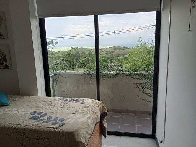 Casa de 4 alcobas en venta en San Antonio, Jamundí, 1735 m² · foto 20 de 24