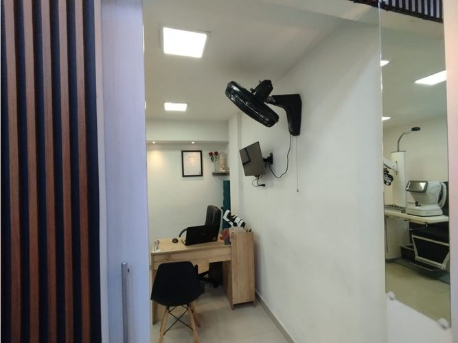 Local en venta en La Candelaria, Medellín, 22 m² · foto 10 de 15