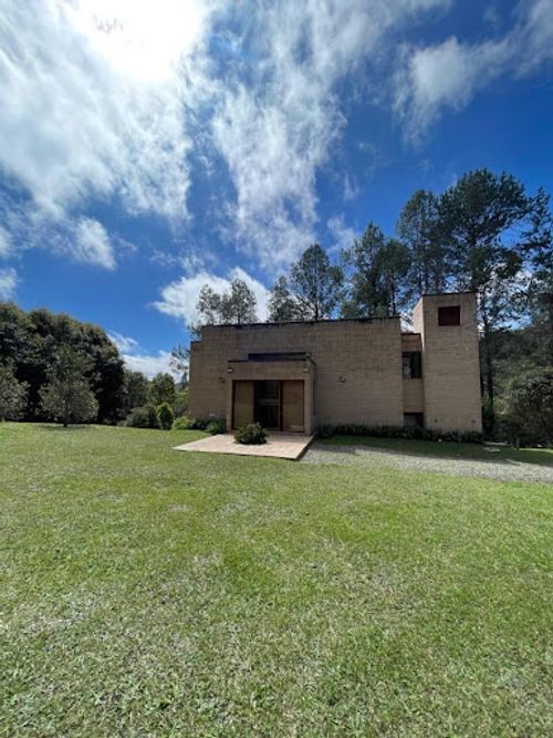 Finca en arriendo en Los Salados, El Retiro, 180 m² · foto 2 de 24