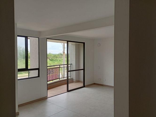 Apartamento de 2 alcobas en venta en Parque Natura, Jamundí, 77 m² · foto 4 de 19