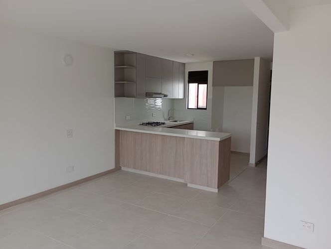 Apartamento de 2 alcobas en venta en Parque Natura, Jamundí, 77 m² · foto 5 de 19