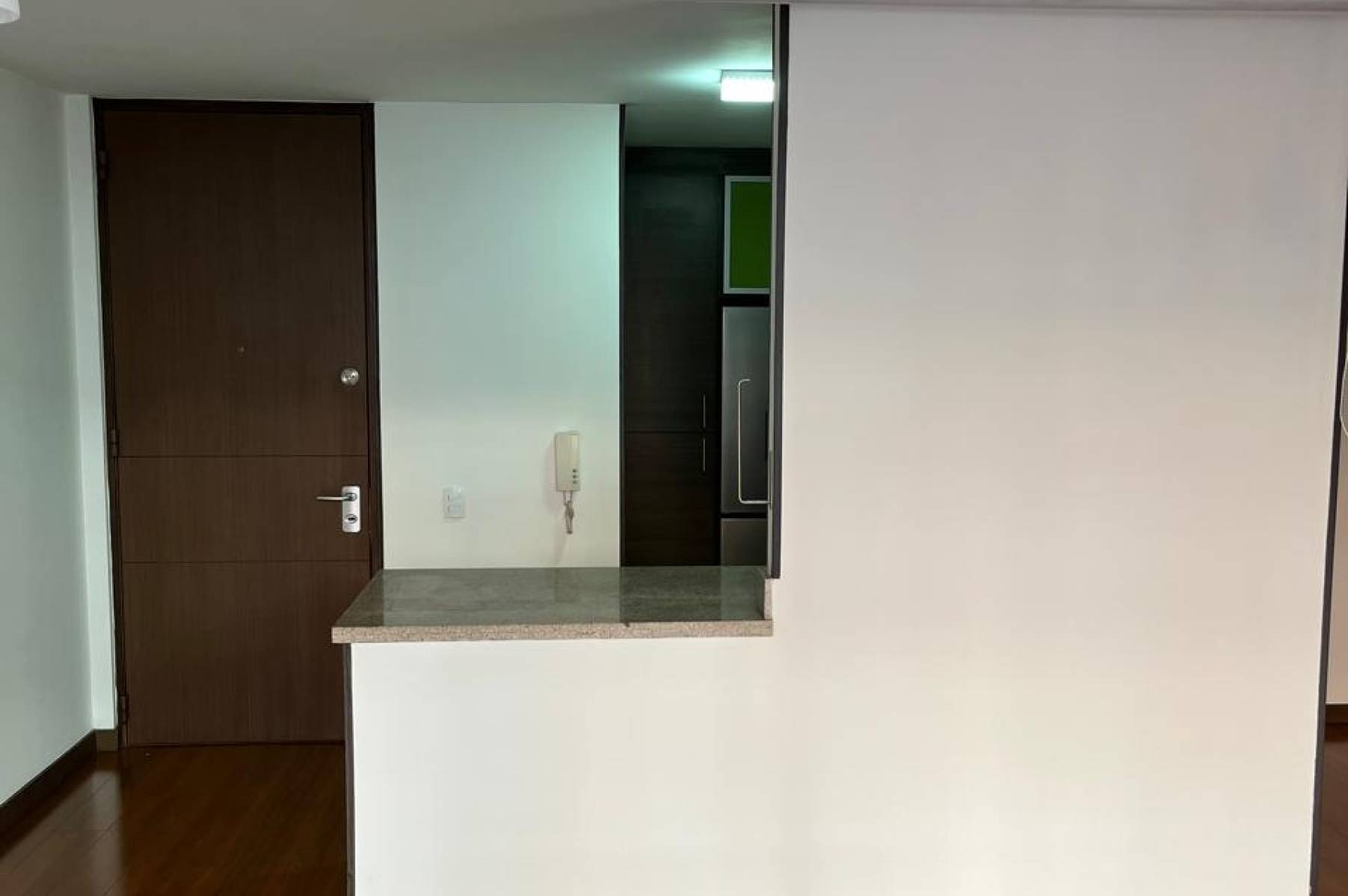 Apartamento en venta en La Esmeralda, Bogotá · foto 2 de 20