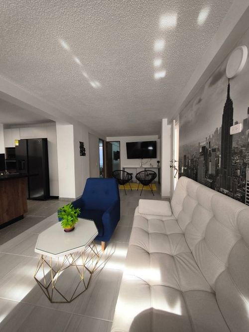 Apartamento de 2 alcobas en arriendo en El Diamante No. 2, Medellín, 82 m² · foto 7 de 23