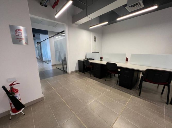 Oficina en arriendo en Las Palmas, Medellín, 245 m² · foto 8 de 21
