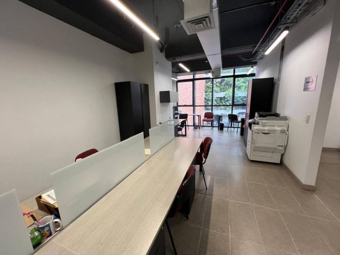 Oficina en arriendo en Las Palmas, Medellín, 245 m² · foto 7 de 21