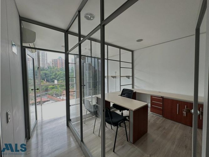 Oficina en venta en Manila, Medellín, 50 m² · foto 4 de 11