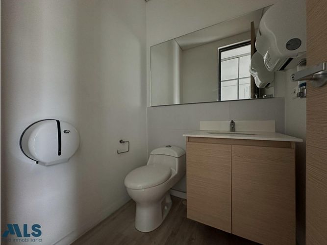 Oficina en venta en Manila, Medellín, 50 m² · foto 11 de 11