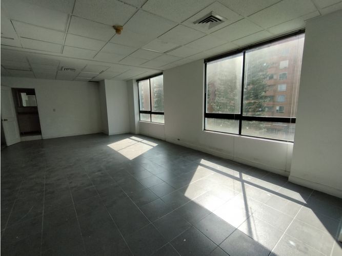 Oficina en venta en La Aguacatala, Medellín, 40 m² · foto 5 de 7