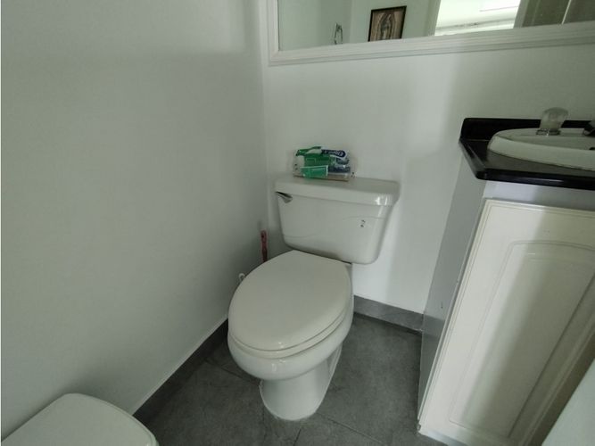 Oficina en venta en La Aguacatala, Medellín, 40 m² · foto 7 de 7