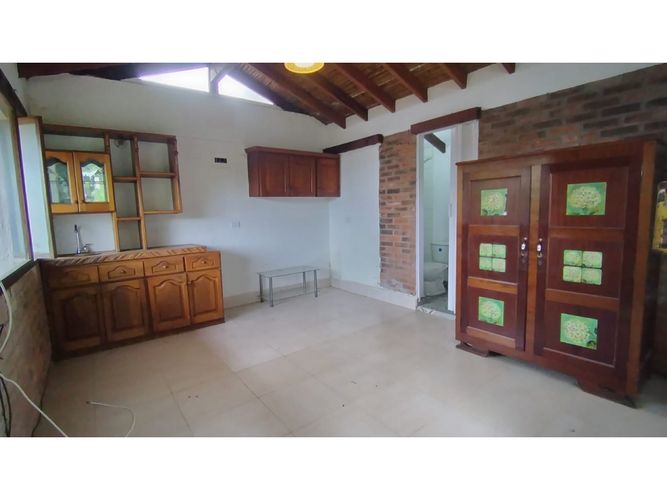 Casa de 3 alcobas en venta en Las Palmas, El Retiro, 240 m² · foto 3 de 24