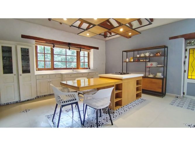 Casa de 3 alcobas en venta en Las Palmas, El Retiro, 240 m² · foto 4 de 24