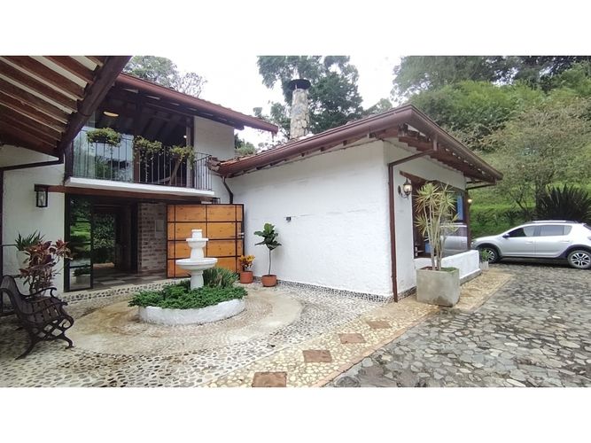 Casa de 3 alcobas en venta en Las Palmas, El Retiro, 240 m² · foto 18 de 24