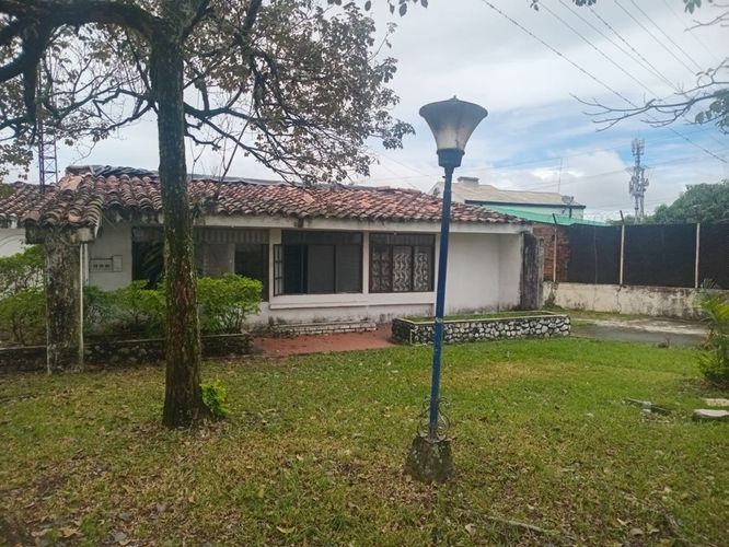 Local en arriendo en Centro, Ibagué, 1298 m² · foto 5 de 6