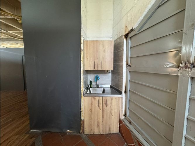 Bodega en venta en San Fernando, Medellín, 522 m² · foto 8 de 23