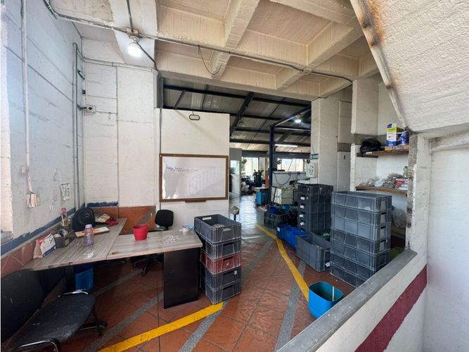 Bodega en venta en San Fernando, Medellín, 522 m² · foto 12 de 23