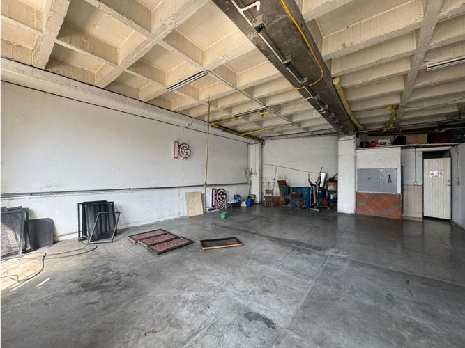 Bodega en venta en San Fernando, Medellín, 522 m² · foto 20 de 23