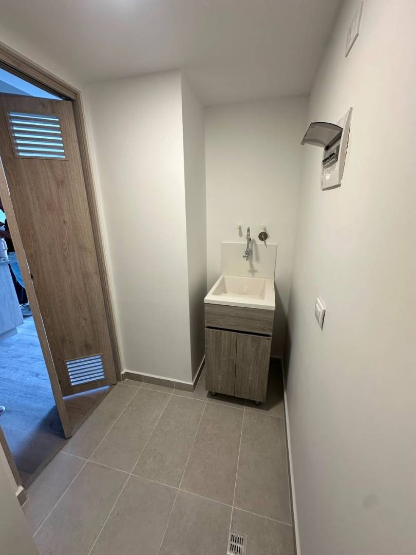 Apartamento en arriendo en Ciudad Del Río, Medellín · foto 7 de 24