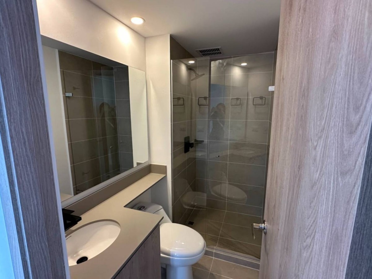 Apartamento en arriendo en Ciudad Del Río, Medellín · foto 22 de 24