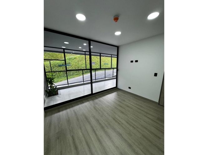Apartaestudio en venta en Envigado, 65 m² · foto 4 de 15
