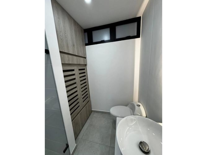 Apartaestudio en venta en Envigado, 65 m² · foto 13 de 15