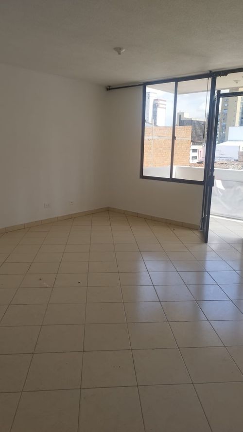 Apartamento de 3 alcobas en venta en Centro, Bucaramanga, 102 m² · foto 3 de 19